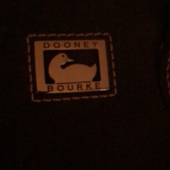 Dooney & Bourke crossbody handbag - Picture 5 of 7